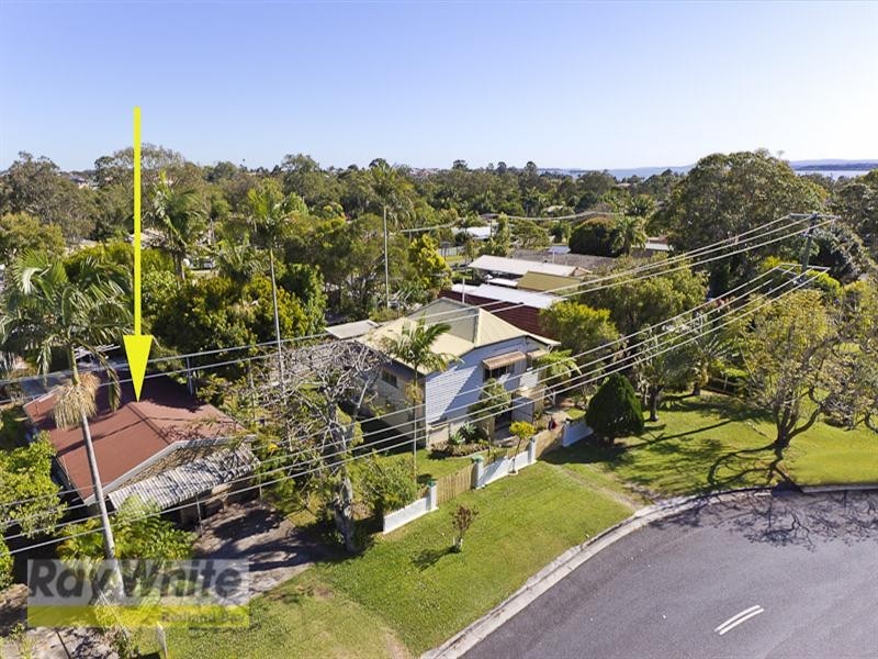 10 Oakland Avenue, Redland Bay QLD 4165