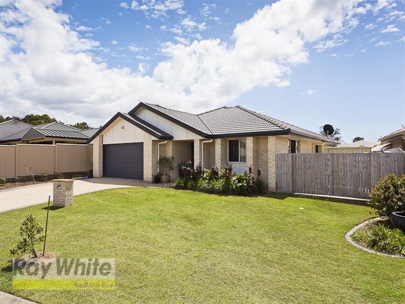 57 Emperor Drive, Redland Bay QLD 4165