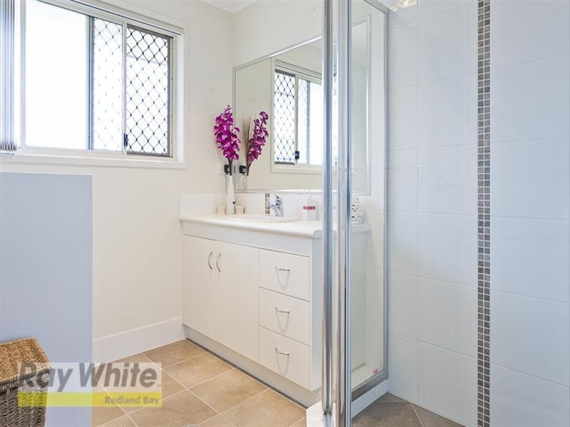 57 Emperor Drive, Redland Bay QLD 4165