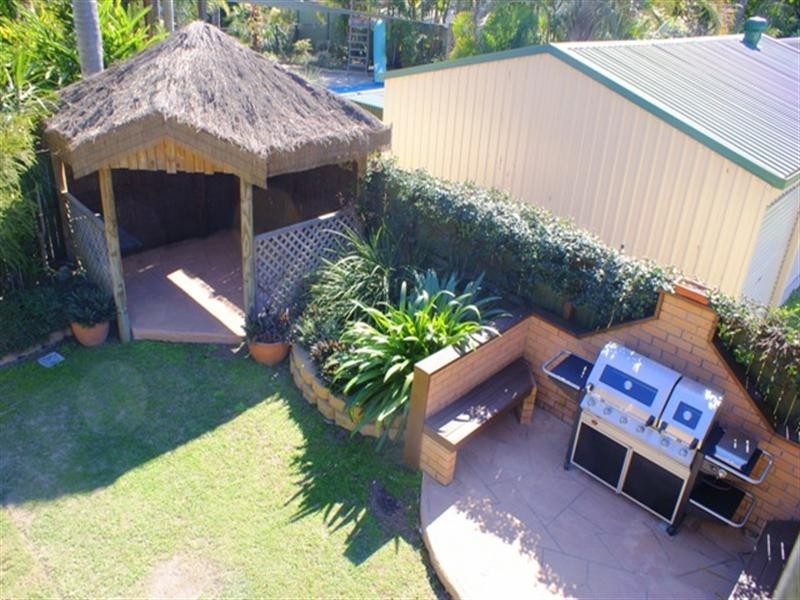 221 Main Street, Redland Bay QLD 4165