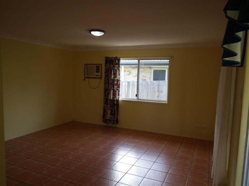 131 Cane Street, Redland Bay QLD 4165