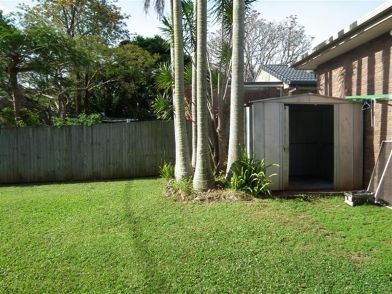 131 Cane Street, Redland Bay QLD 4165