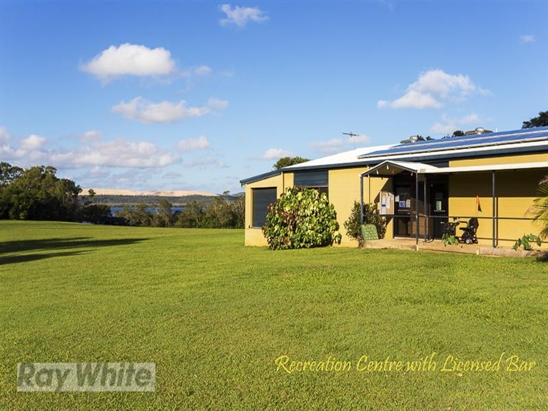 12 Pine Avenue, Lamb Island QLD 4184