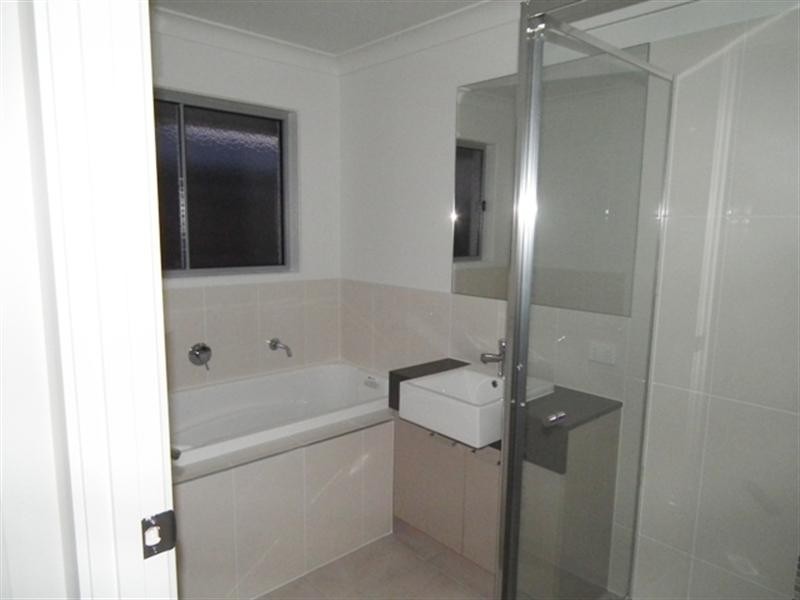 12 Bunja Pine Place, Mount Cotton QLD 4165