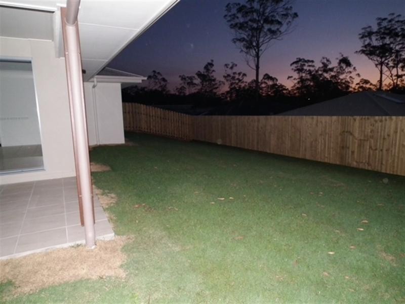 12 Bunja Pine Place, Mount Cotton QLD 4165