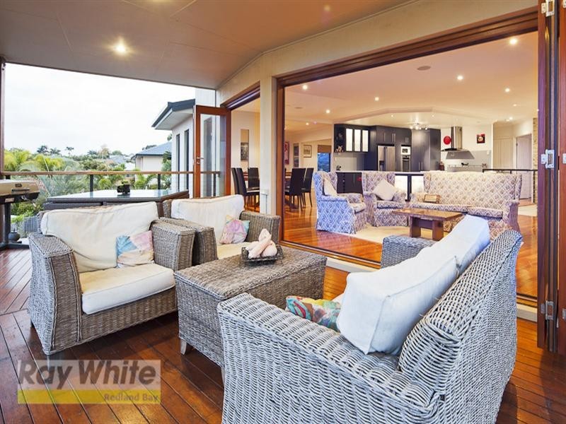 8 St Ives Court, Redland Bay QLD 4165