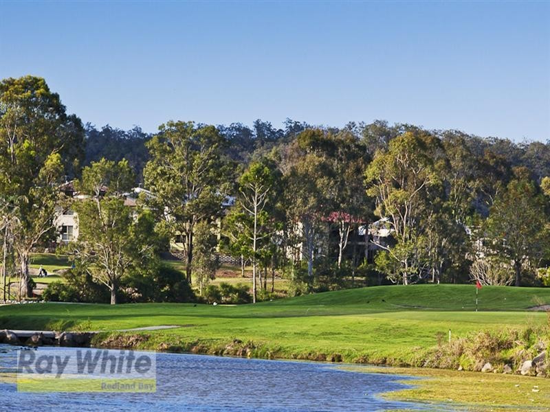 39 Riverside Place, Windaroo QLD 4207