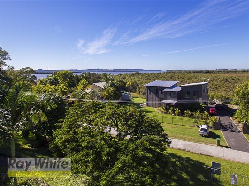 17 Pear Street, Redland Bay QLD 4165