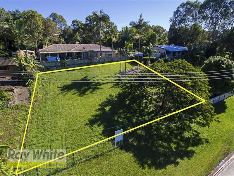 17 Pear Street, Redland Bay QLD 4165