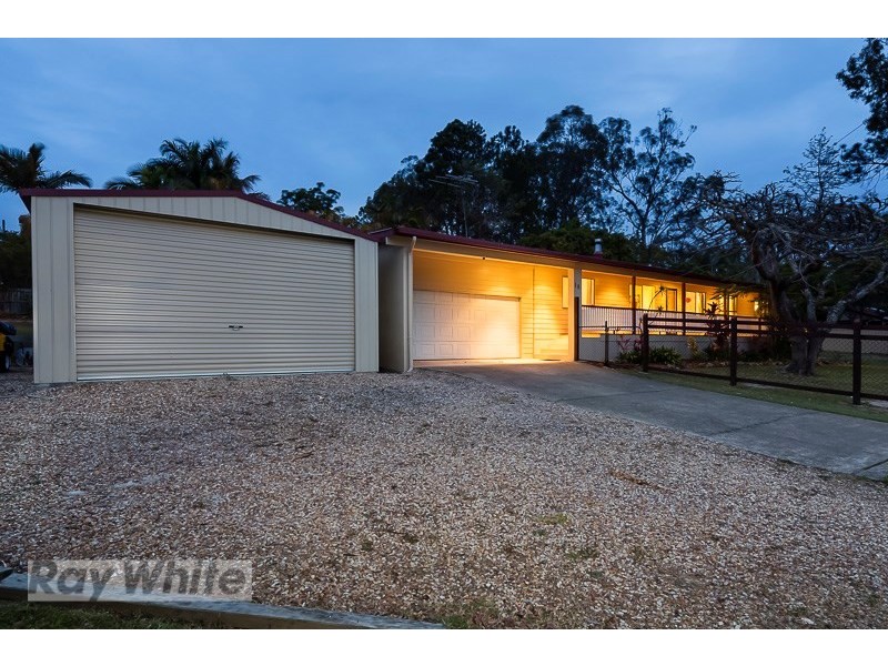 18 Kalmia Drive, Redland Bay QLD 4165
