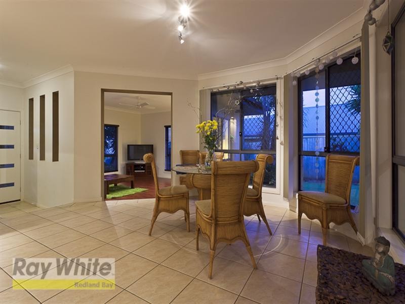 36 Bedarra Street, Redland Bay QLD 4165