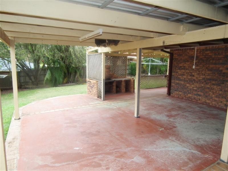 37 Strachan Road, Victoria Point QLD 4165