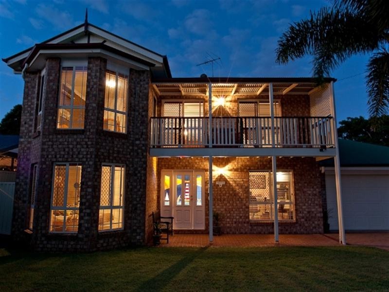 3 Sandra Court, Redland Bay QLD 4165