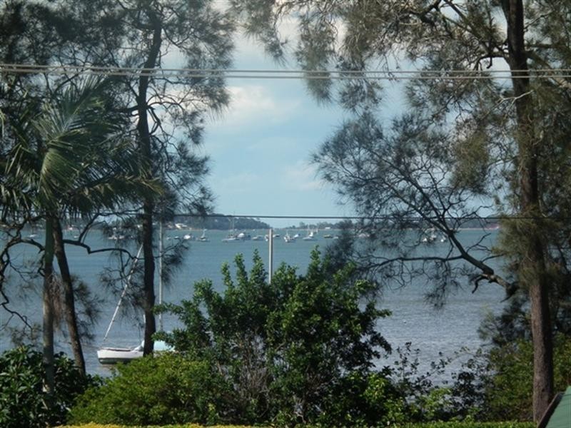 3 Sandra Court, Redland Bay QLD 4165