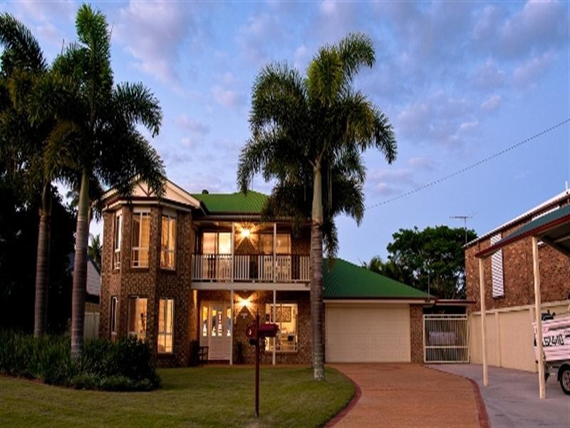 3 Sandra Court, Redland Bay QLD 4165