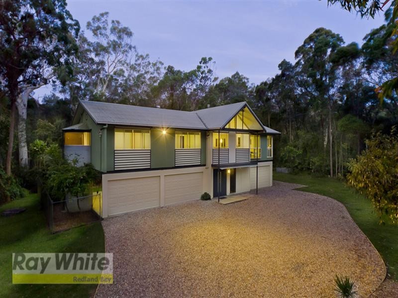 136 Orchard Road, Redland Bay QLD 4165