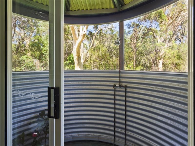 136 Orchard Road, Redland Bay QLD 4165