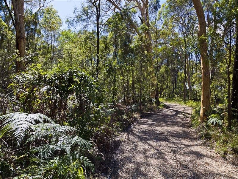 136 Orchard Road, Redland Bay QLD 4165