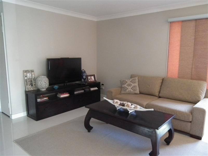 232 Cane Street, Redland Bay QLD 4165