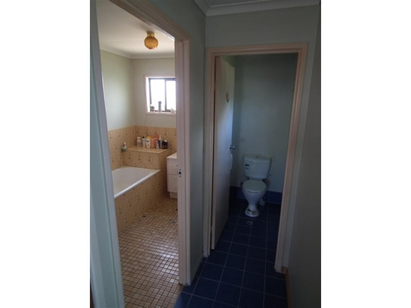 36 Rusbrook Street, Redland Bay QLD 4165