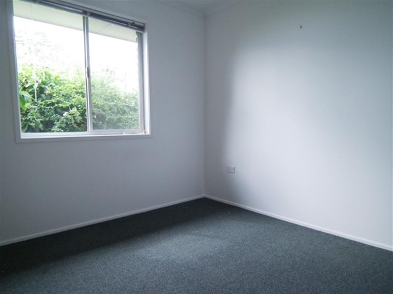 16 Oakland Street, Redland Bay QLD 4165