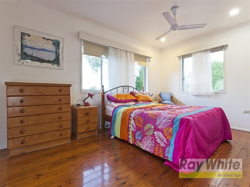 26 Jania Street, Redland Bay QLD 4165