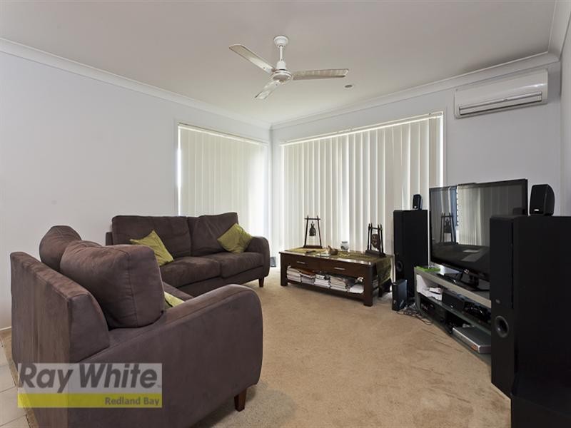 19 Aqua Crescent, Redland Bay QLD 4165
