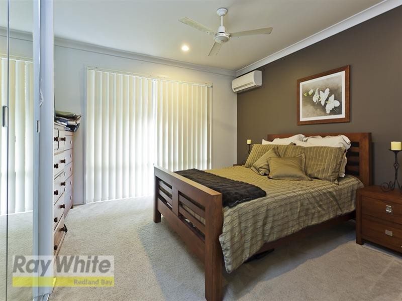 19 Aqua Crescent, Redland Bay QLD 4165