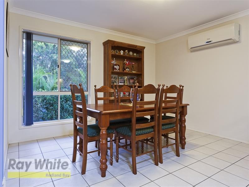 3 Portland Parade, Redland Bay QLD 4165