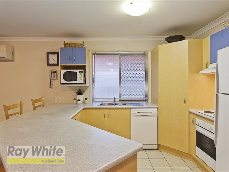 3 Portland Parade, Redland Bay QLD 4165