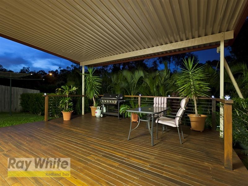 3 Portland Parade, Redland Bay QLD 4165