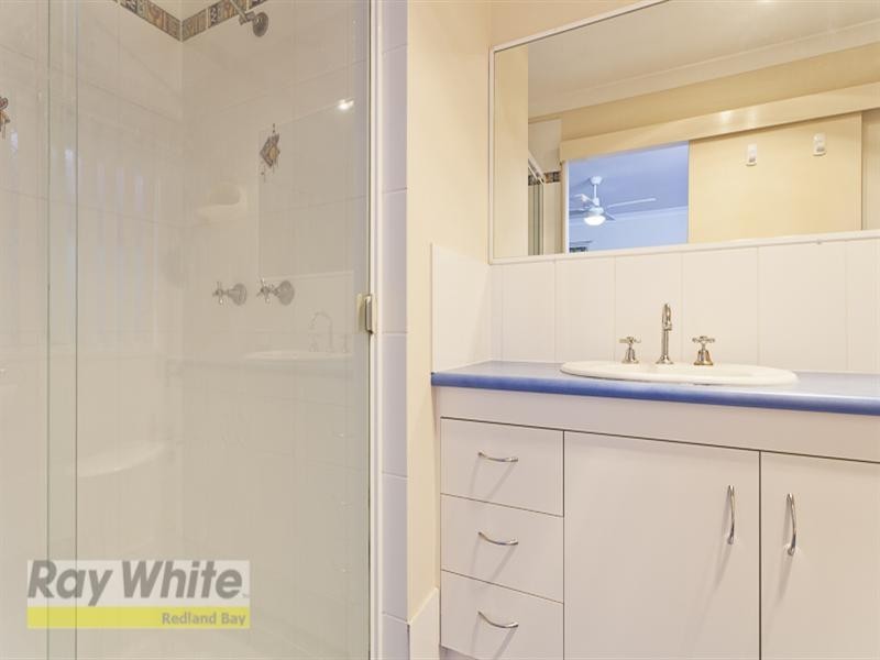 3 Portland Parade, Redland Bay QLD 4165