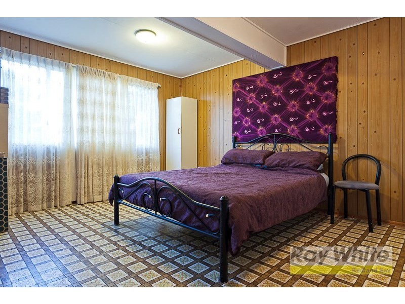26 Jania Street, Redland Bay QLD 4165
