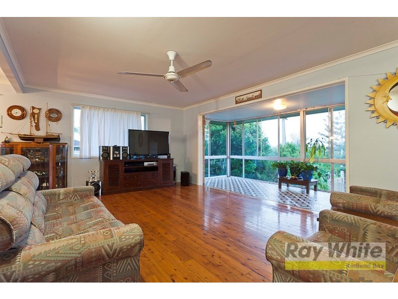 26 Jania Street, Redland Bay QLD 4165