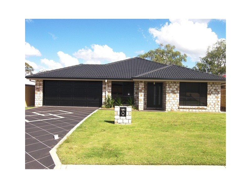 60 Ebony Crescent, Redland Bay QLD 4165