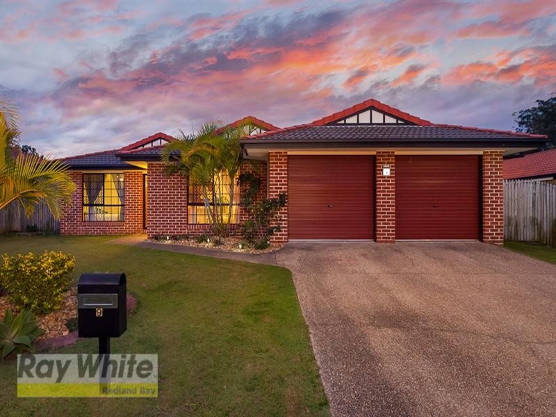 9 Marjorie Buckler Avenue, Redland Bay QLD 4165