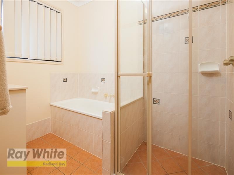 9 Marjorie Buckler Avenue, Redland Bay QLD 4165