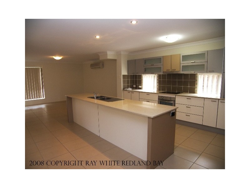 12 Keswick Place, Redland Bay QLD 4165