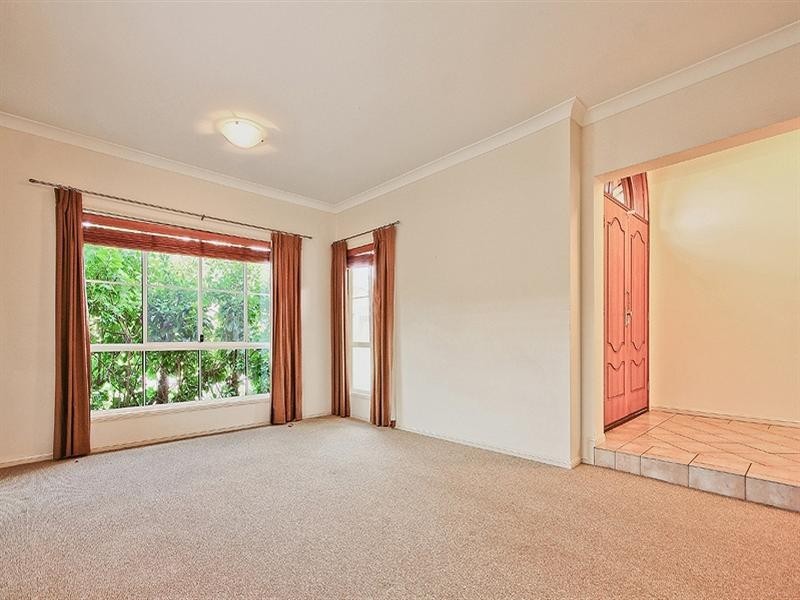 4 White Fig Place, Thornlands QLD 4164