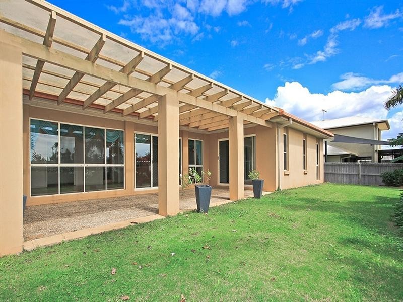 4 White Fig Place, Thornlands QLD 4164