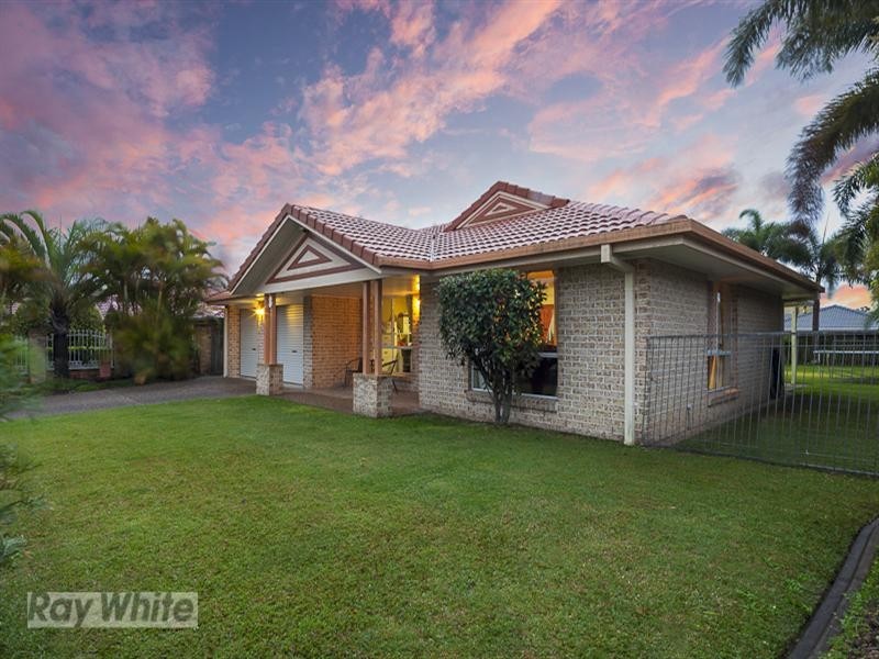 8 Riley Drive, Capalaba QLD 4157
