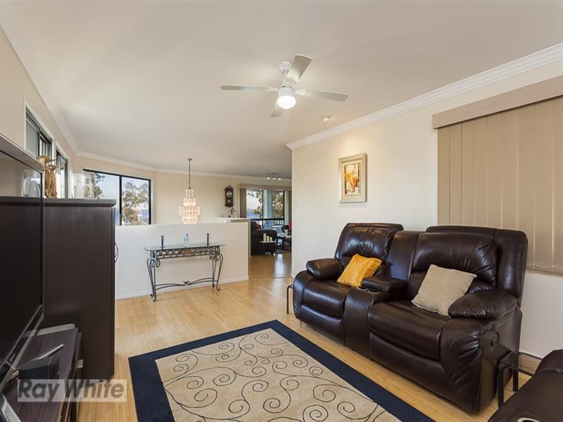 1 The Boulevard, Redland Bay QLD 4165