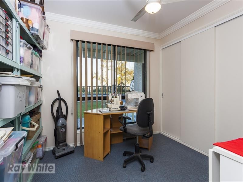 1 The Boulevard, Redland Bay QLD 4165