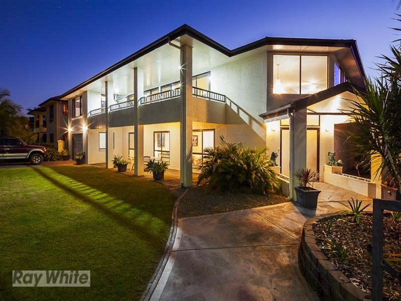 1 The Boulevard, Redland Bay QLD 4165