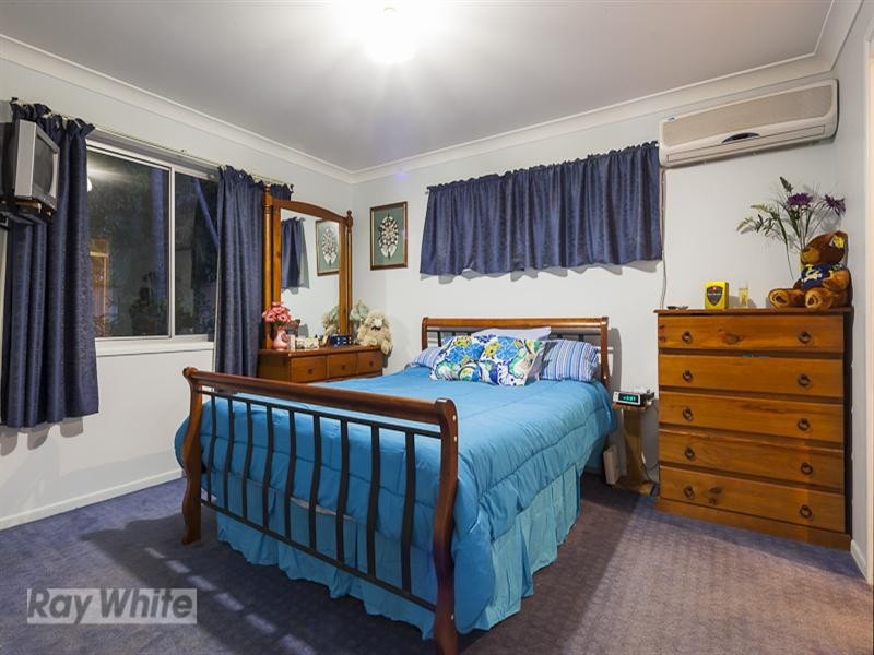 20 Kalmia Drive, Redland Bay QLD 4165