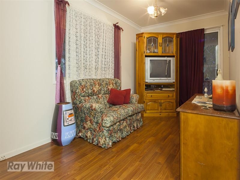 20 Kalmia Drive, Redland Bay QLD 4165