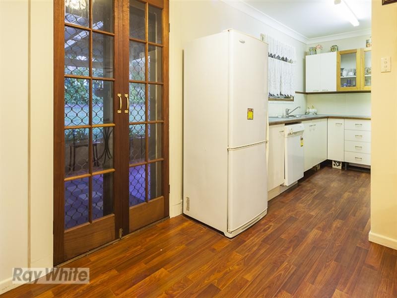 20 Kalmia Drive, Redland Bay QLD 4165