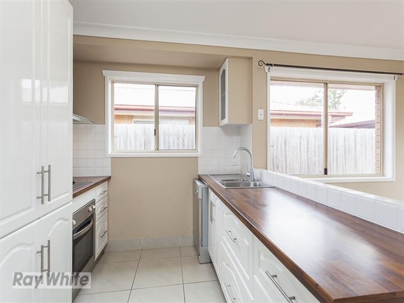 196 Mill Street, Redland Bay QLD 4165