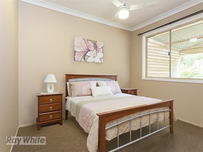 196 Mill Street, Redland Bay QLD 4165