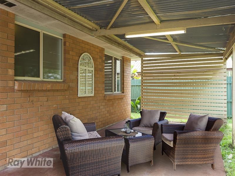 196 Mill Street, Redland Bay QLD 4165